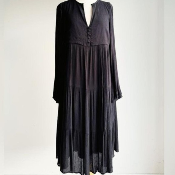 LOFT Boho Tiered V cleavage crinkle textured black midi dress Sz M - Picture 5 of 10